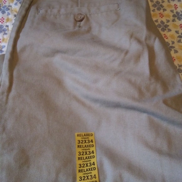 Slack - Picture 3 of 4